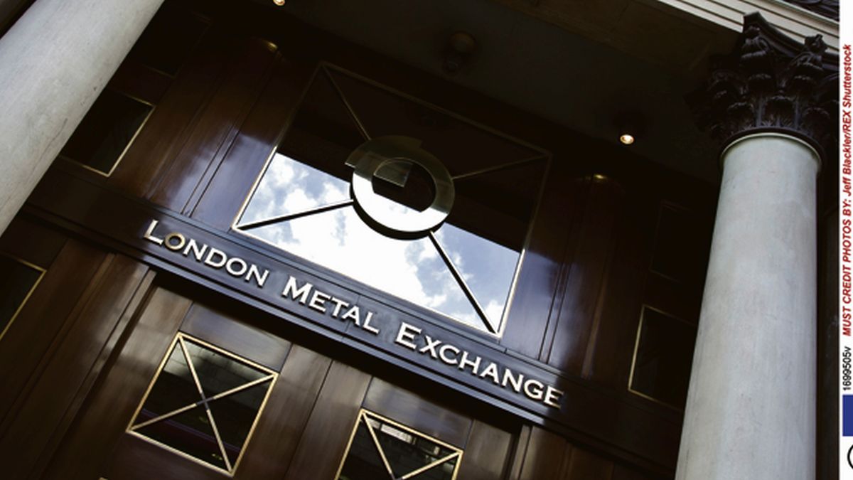 World's Biggest Metals Exchange Takes on the Gold Elite