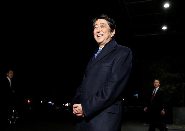 Abe Has a Shot at Becoming Japan's Longest-Serving Leader