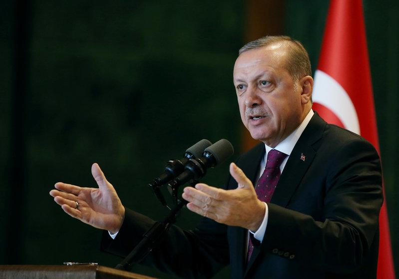 Erdogan spokesman slams U.S. military for backing Syrian Kurdish militia