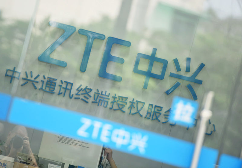 Trump defends intervention to help China telecom company ZTE