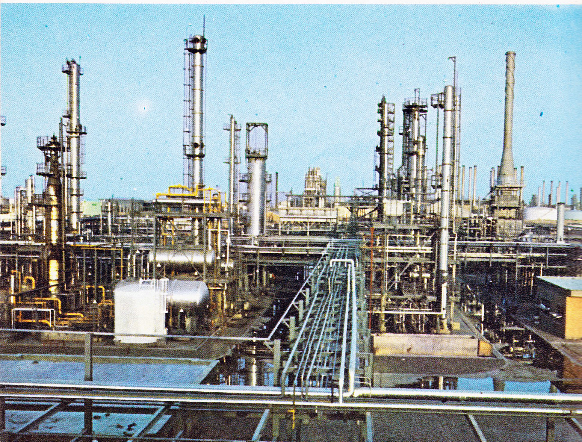 French Company to cooperate in reconstruction Petrochemical plant