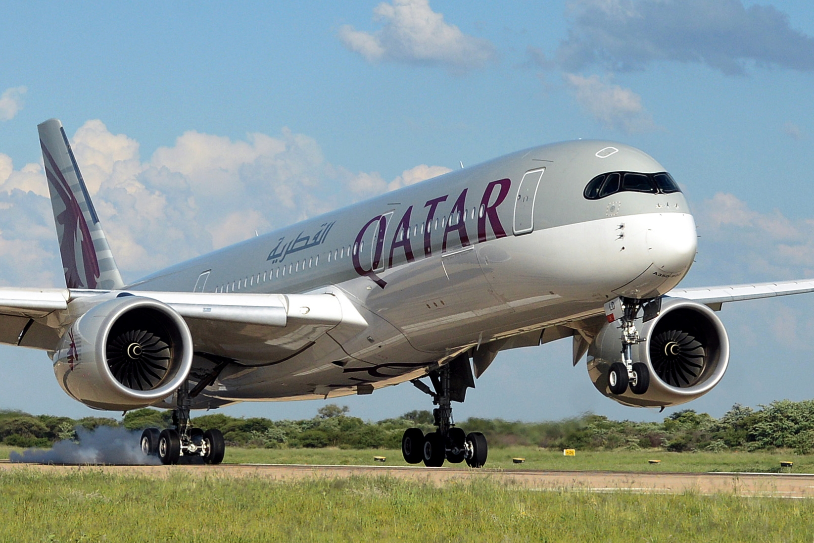Qatar Airways to Continue to Fly to Iran