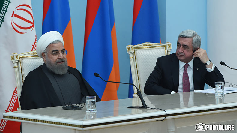 Iran President calls for full restoration of banking ties with Armenia