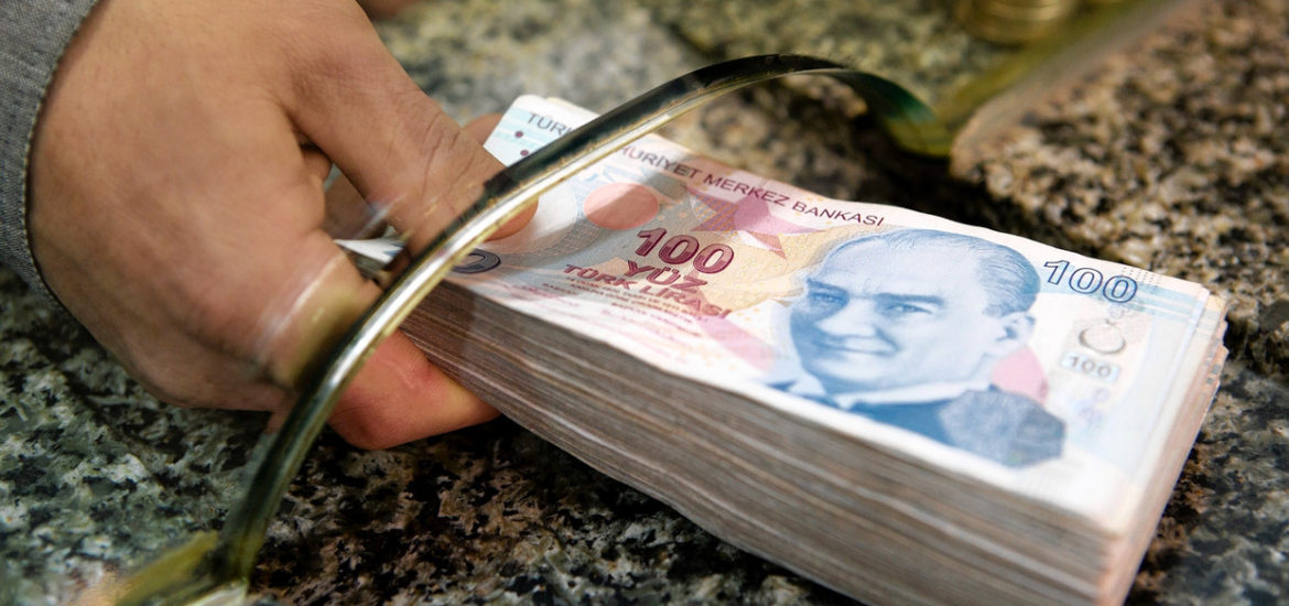 Iran, Turkey Start Using Nat’l Currencies in Trade