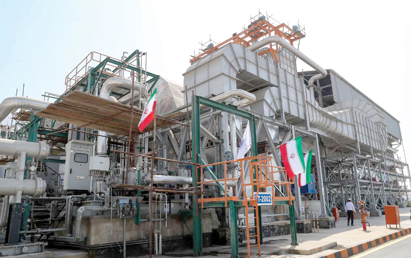 Three Petrochemical Projects Go on Stream