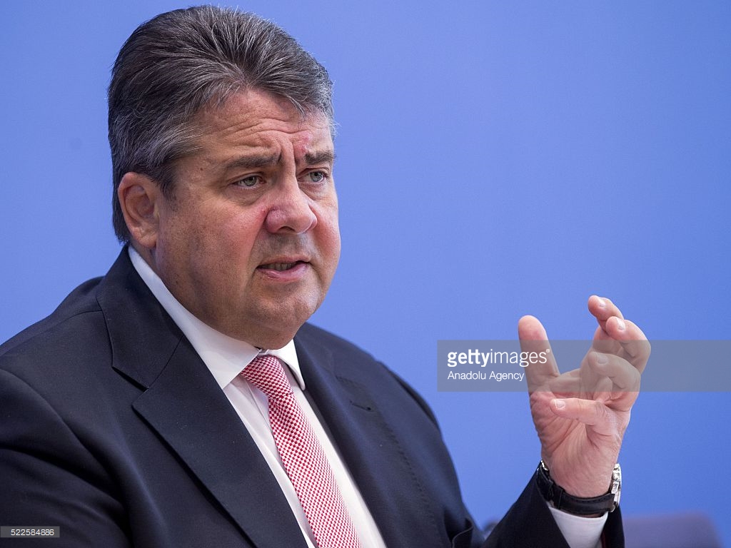 Germany's economy minister: U.S.-EU free trade talks have failed