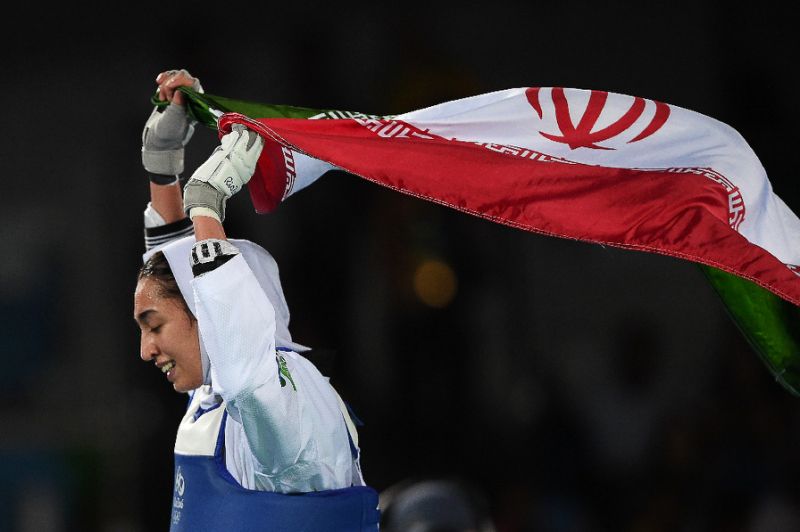 Iran's female athlete WTF flag-bearer in 2017 Taekwondo Champs