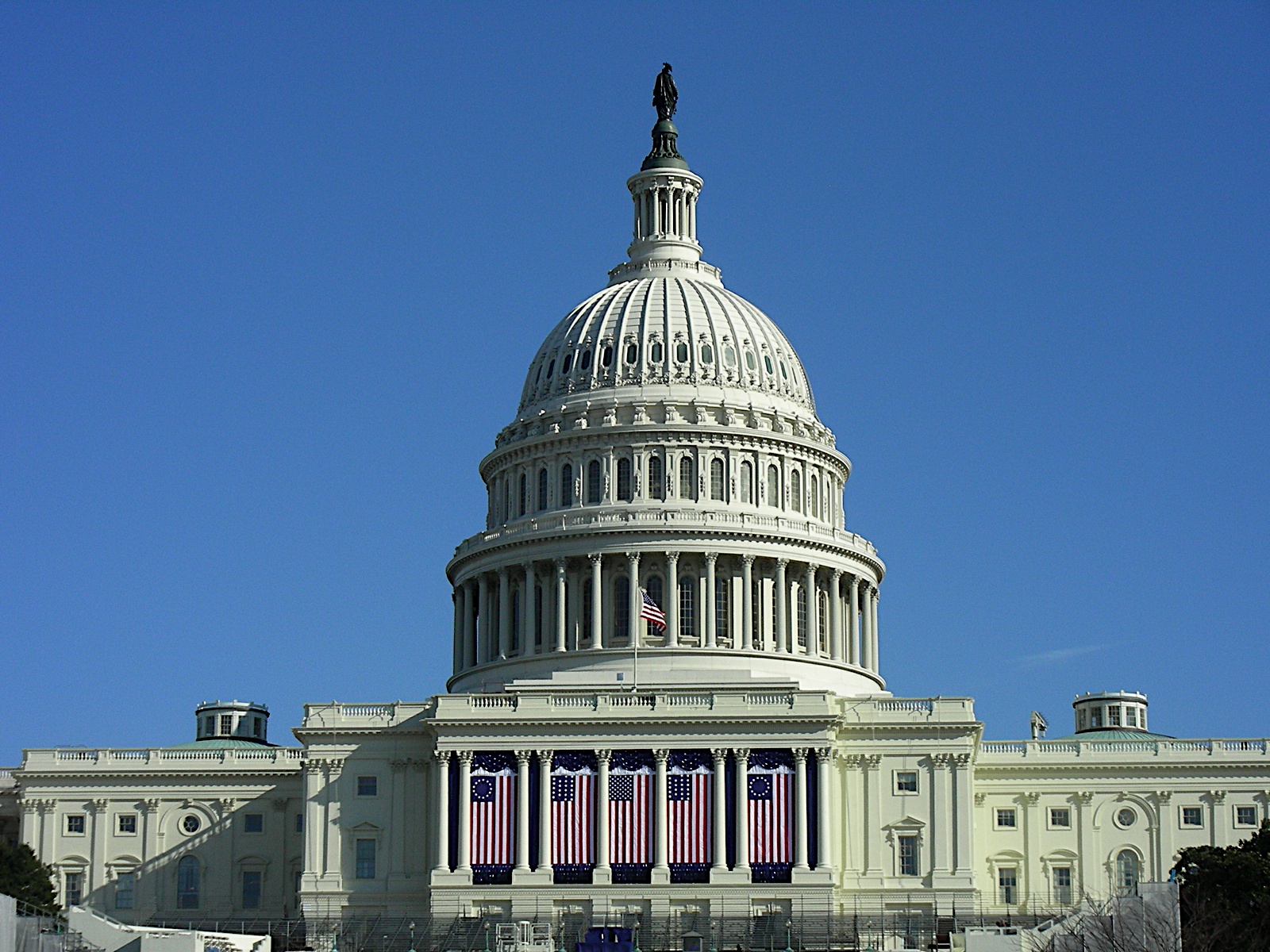 U.S. Senate votes near unanimously for Russia, Iran sanctions