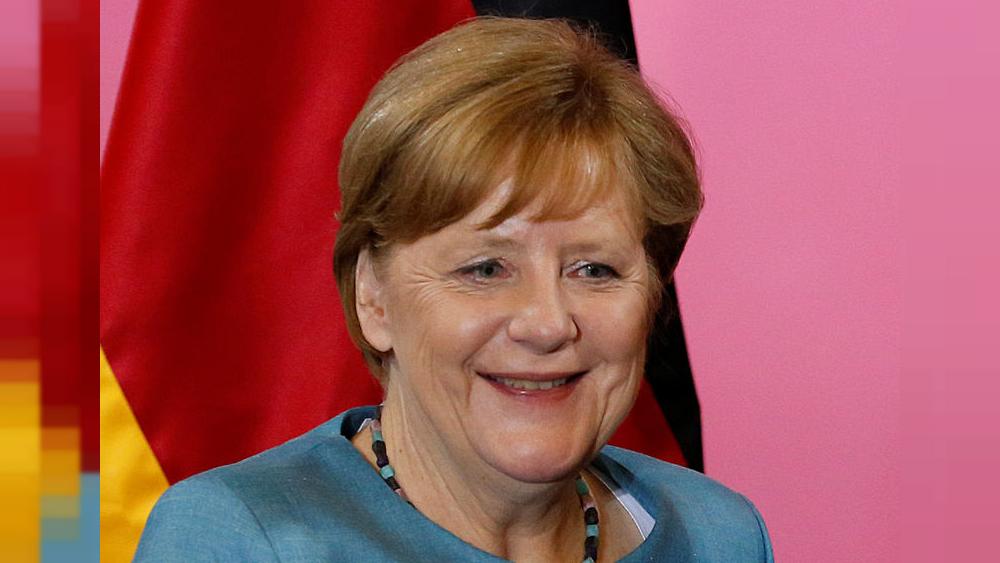 Merkel Says Immigration Better Solved by Opportunity, Not Walls