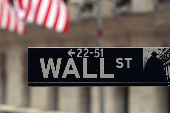 Investors bet Trump stimulus will boost U.S. stocks