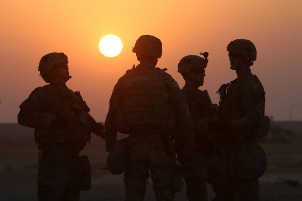 U.S. weighs deploying up to 1,000 'reserve' troops for IS fight