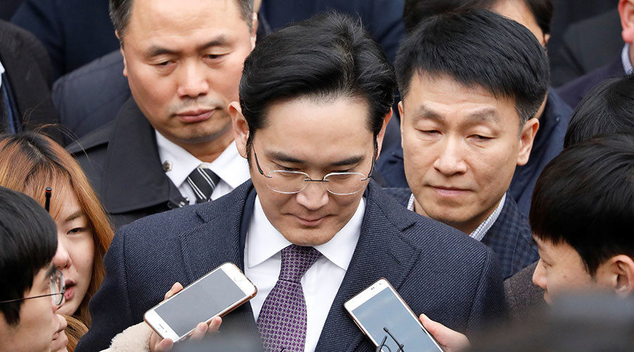Prosecutor Says Samsung Scandal a Sign of ‘Chronic Corruption’