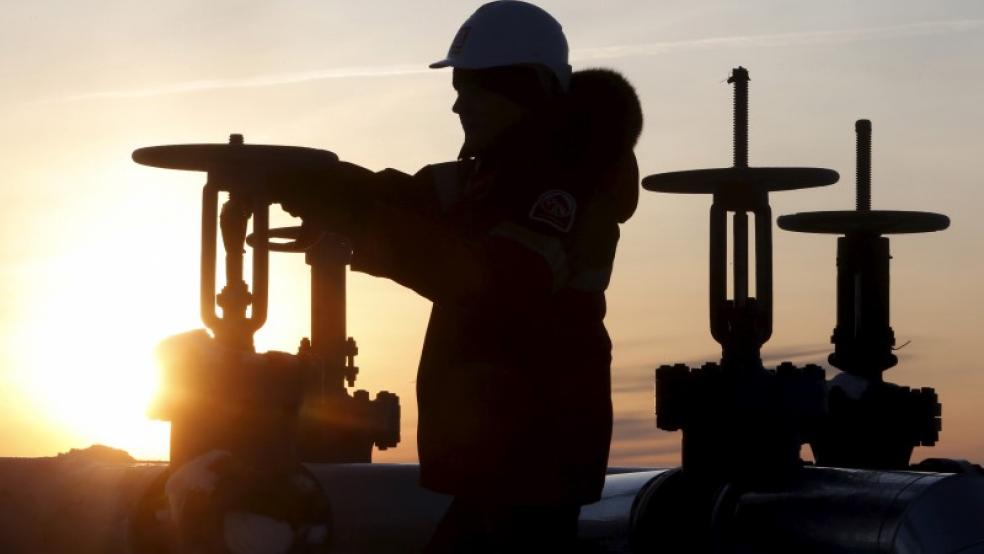 Oil prices dip as traders cash in on two-week price rally