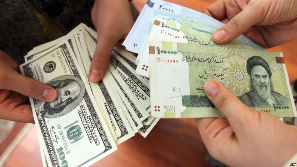 Tehran Currency Market Unfazed by Trump’s Actions