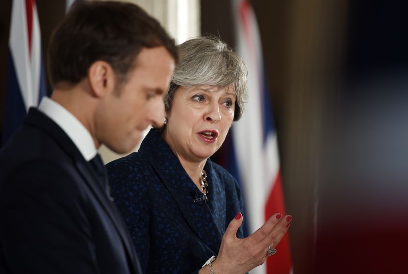 Macron Offer on Brexit Deal Highlights May's Difficult Choices