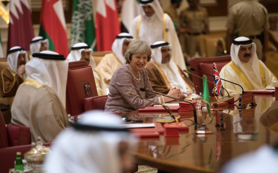 Britain Offers to Help to Wean Saudi Economy Off Oil Dependency