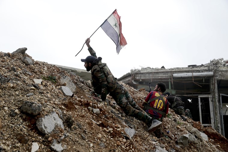 Syrian army, allies race to relieve Deir al-Zor