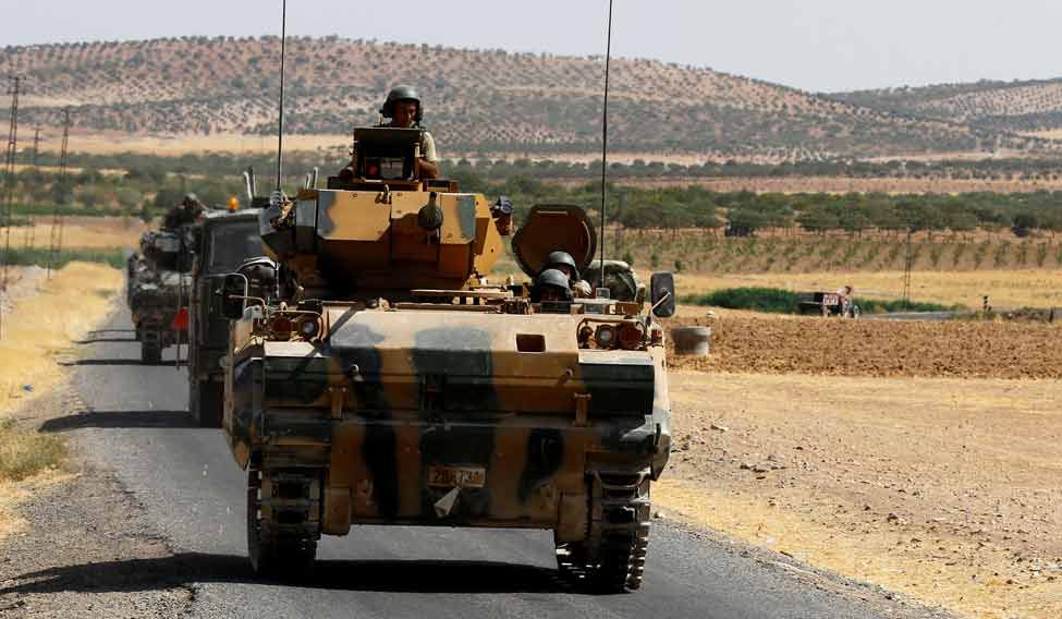 Turkey pushes west in offensive against Islamic State in Syria