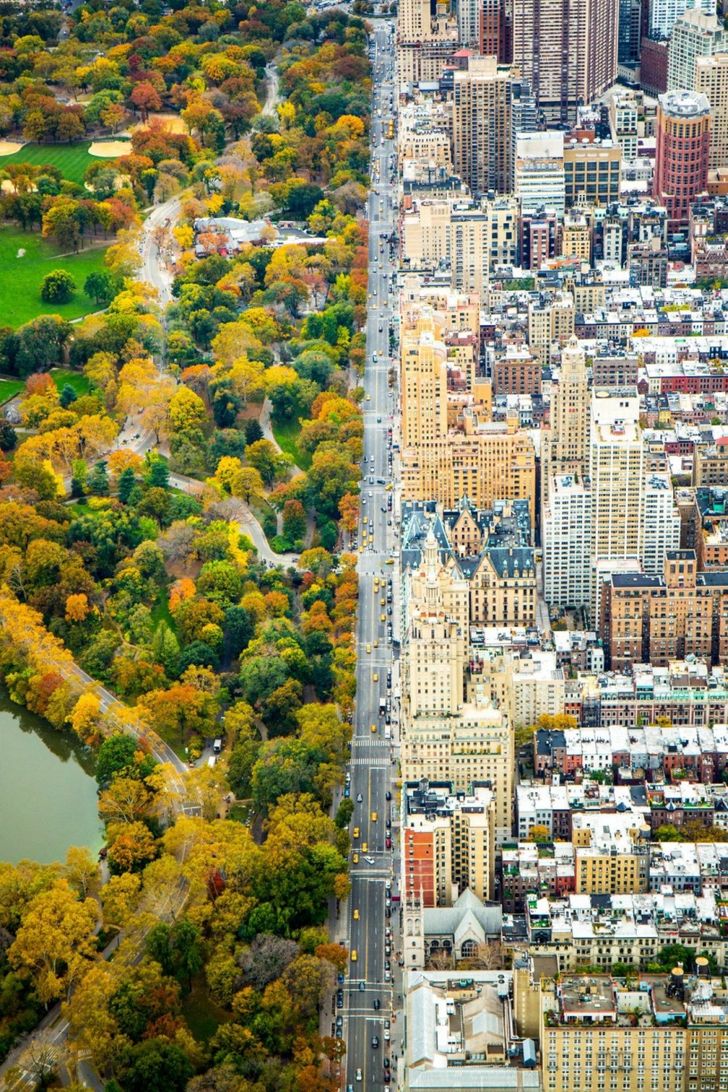 دو جهان تقسیم شده، نیویورک، ایالات متحده آمریکا