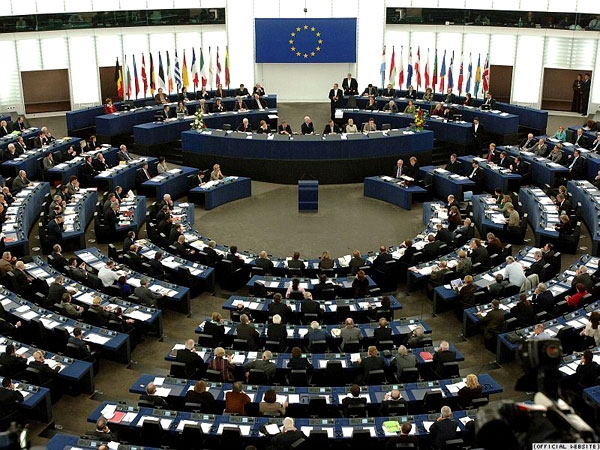 درخواست نمایندگان پارلمان اروپا علیه جام جهانی