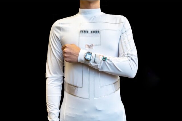 لباس هوشمند که از عرق و حرکت بدن انرژی تولید می‌کند
