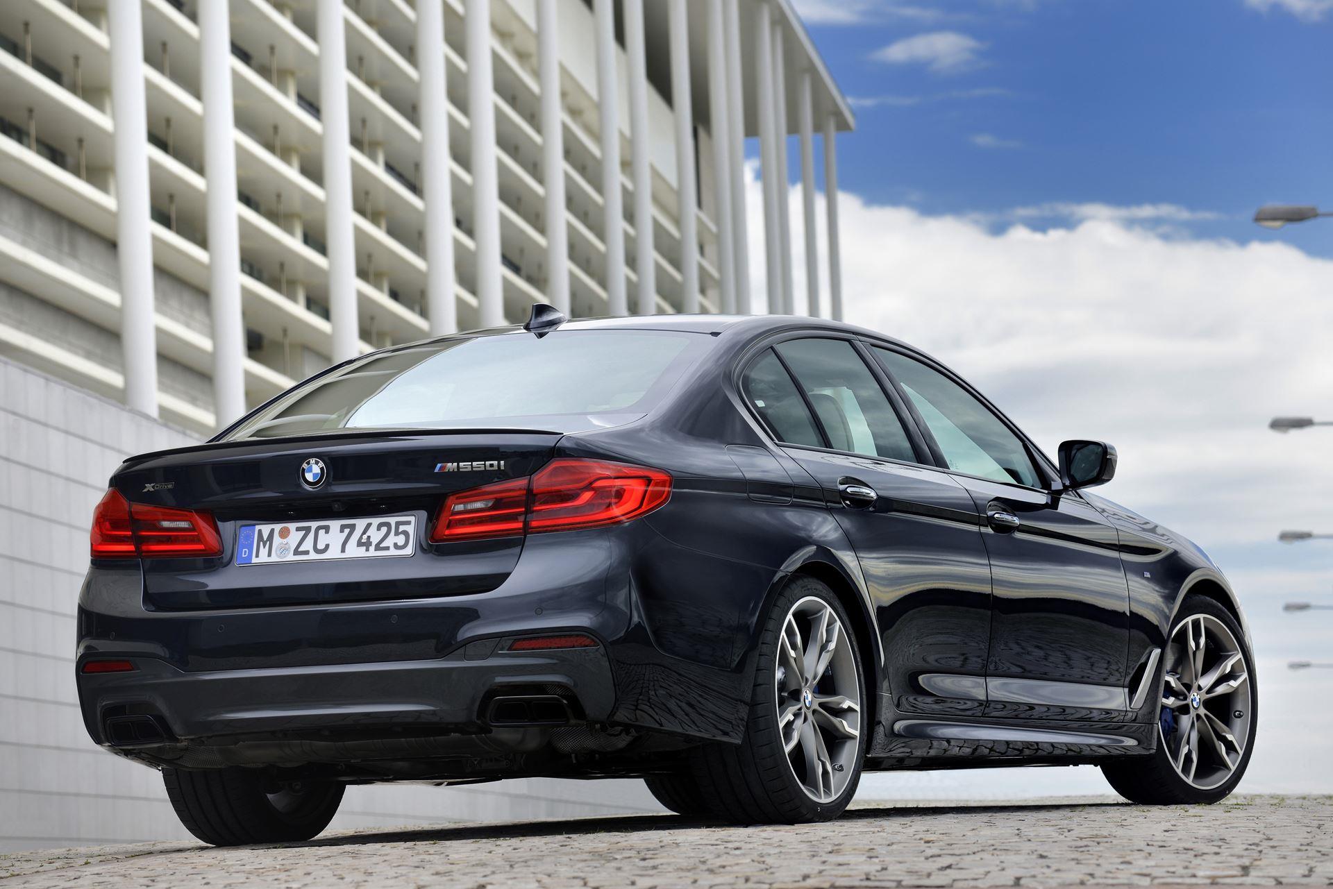 قیمت روز BMW در بازار / افزایش ۳ میلیارد تومانی این مدل در یک هفته + جدول