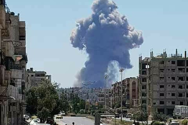وقوع چند انفجار در اطراف فرودگاه نظامی «حماه» سوریه
