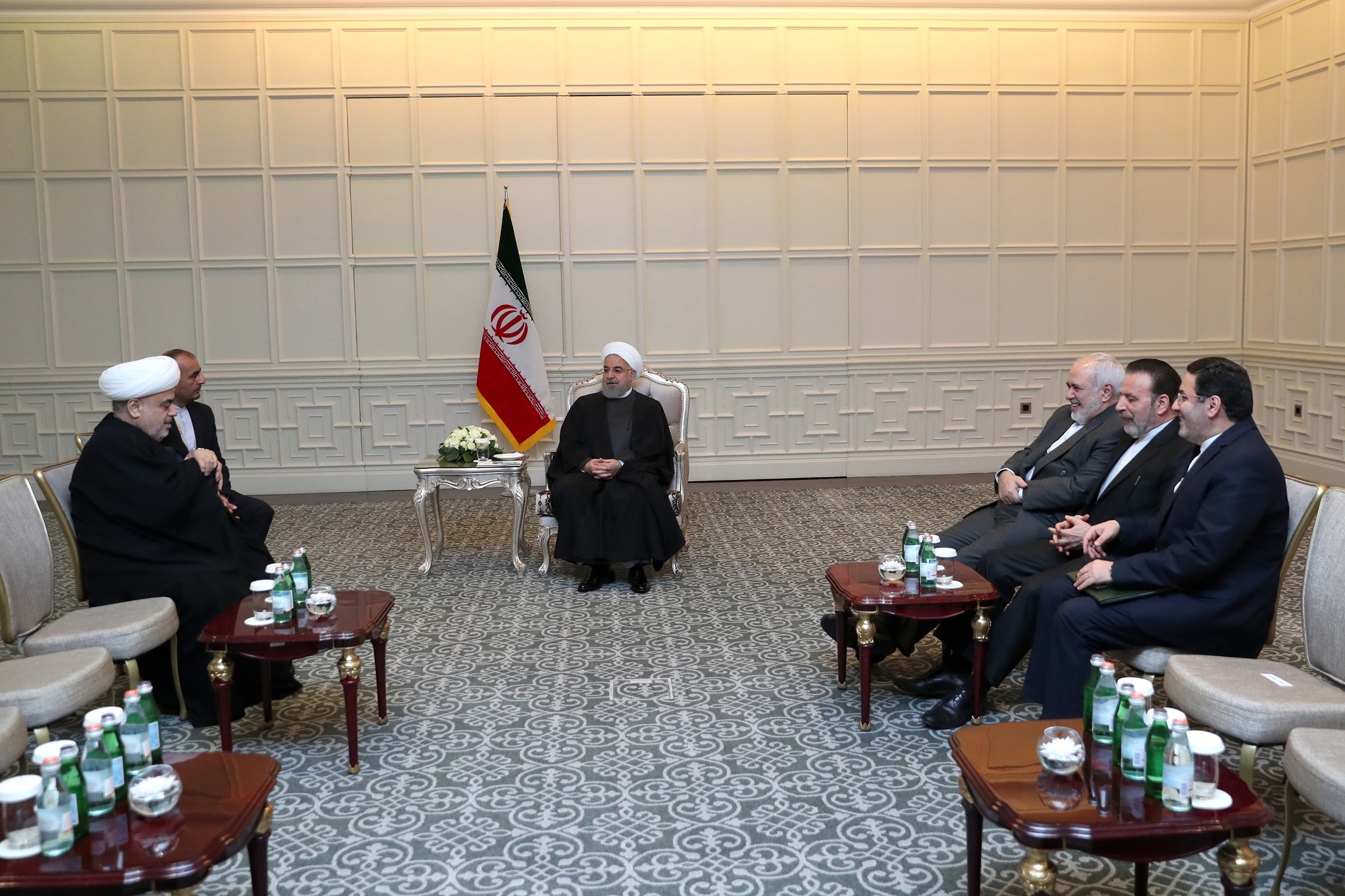 باید چهره رحمانی اسلام را به جهانیان نشان دهیم/تاکید بر گسترش همکاری‌های ایران و آذربایجان