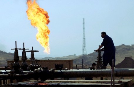 تولید نفت ایران از ۳.۸ میلیون بشکه در روز گذشت