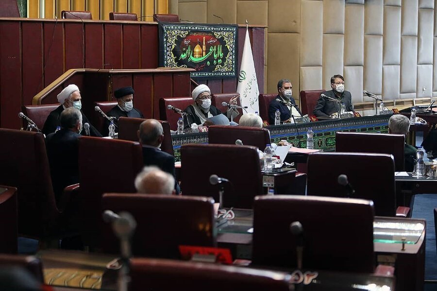 اولین جلسه مجمع تشخیص مصلحت نظام با حضور رییسی + عکس
