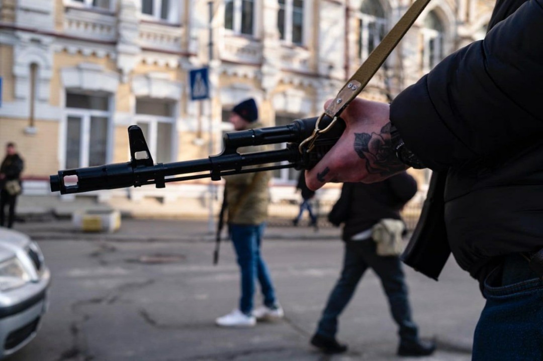 تجهیز شهروندان اوکراین به اسلحه