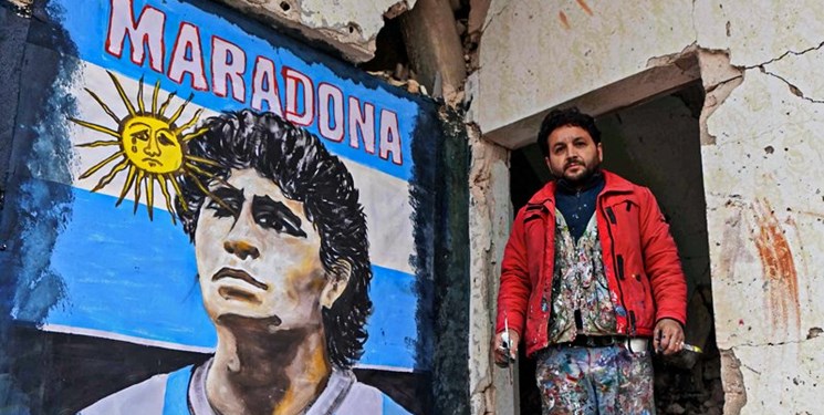 اقدام متفاوت هنرمند سوری برای تکریم مارادونا +عکس
