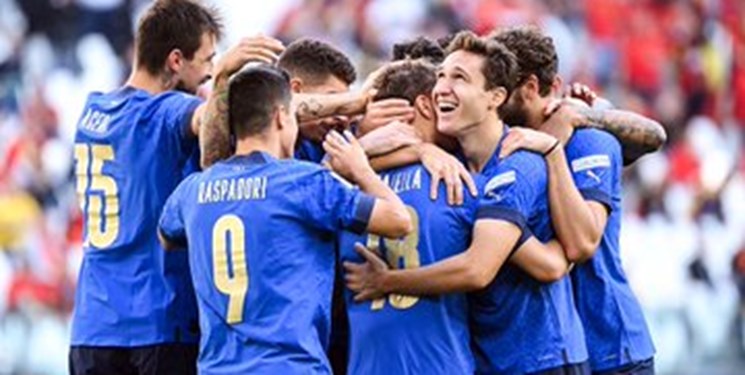 چرا ایتالیا از میزبانی جام جهانی کناره گیری کرد؟