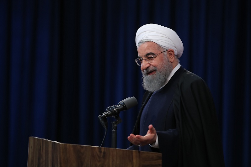روحانی: وقتی تورم ۵۱ درصد بود صداوسیما چرتش گرفته بود +فیلم