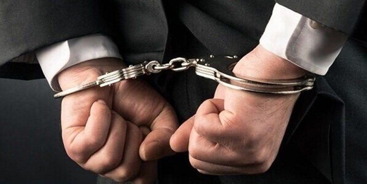 دستگیری ۱۶ نفر از سرشاخه ها و اخلالگران در بازار ارز فردایی و طلا