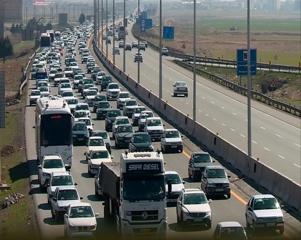 ترافیک سنگین در آزاد راه‌های استان قزوین