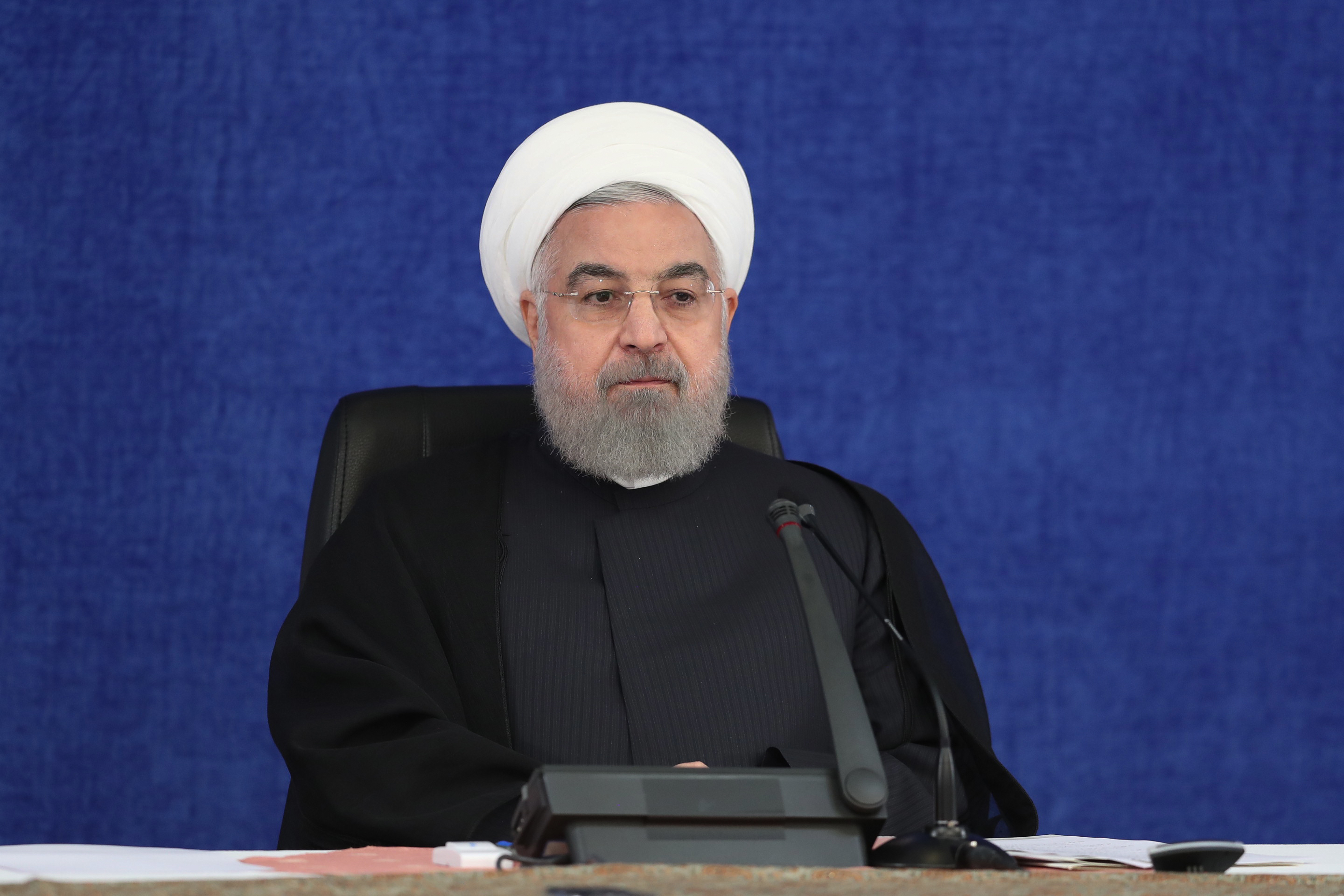 روحانی: تحریم‌های آمریکا نفس‌های آخر را می‌کشد