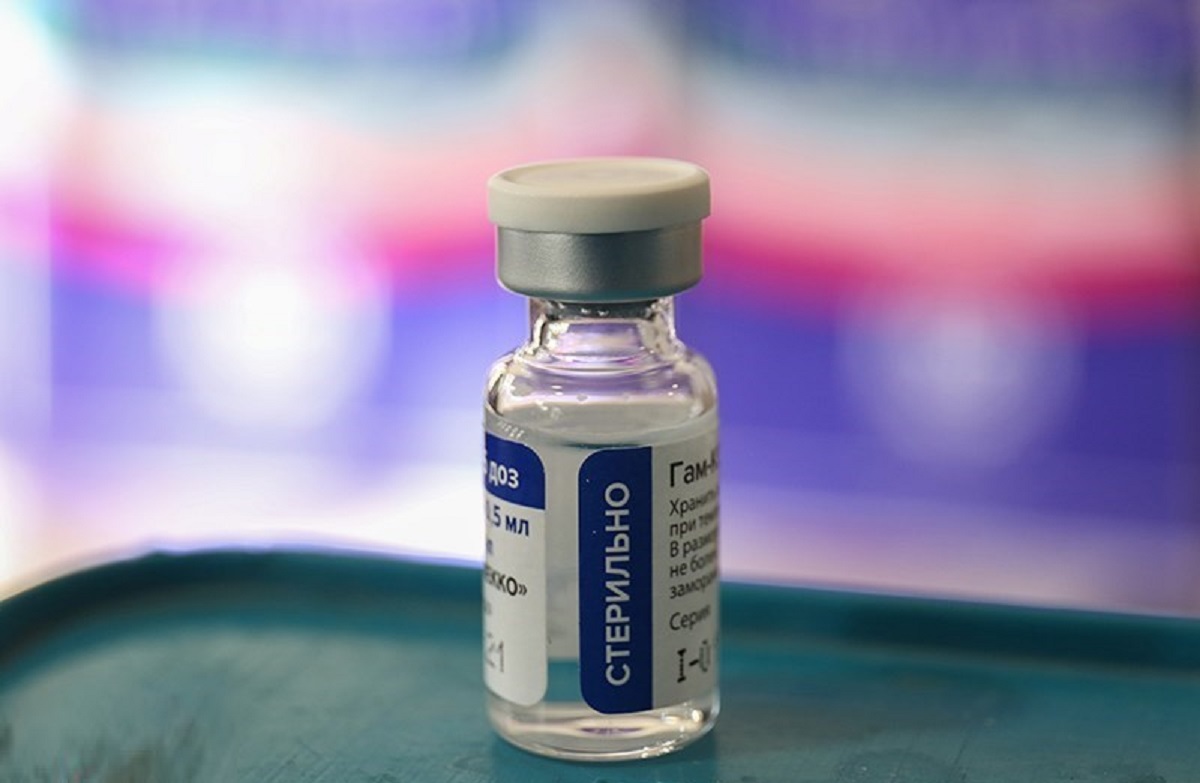 فوری/ واکسن کرونا در داروخانه‌ها عرضه می‌شود