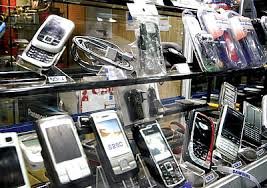توقف خرید و فروش موبایل در بازار تهران 