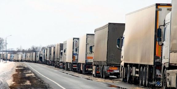 تشکیل دوباره صف کامیون در مرز جمهوری آذربایجان