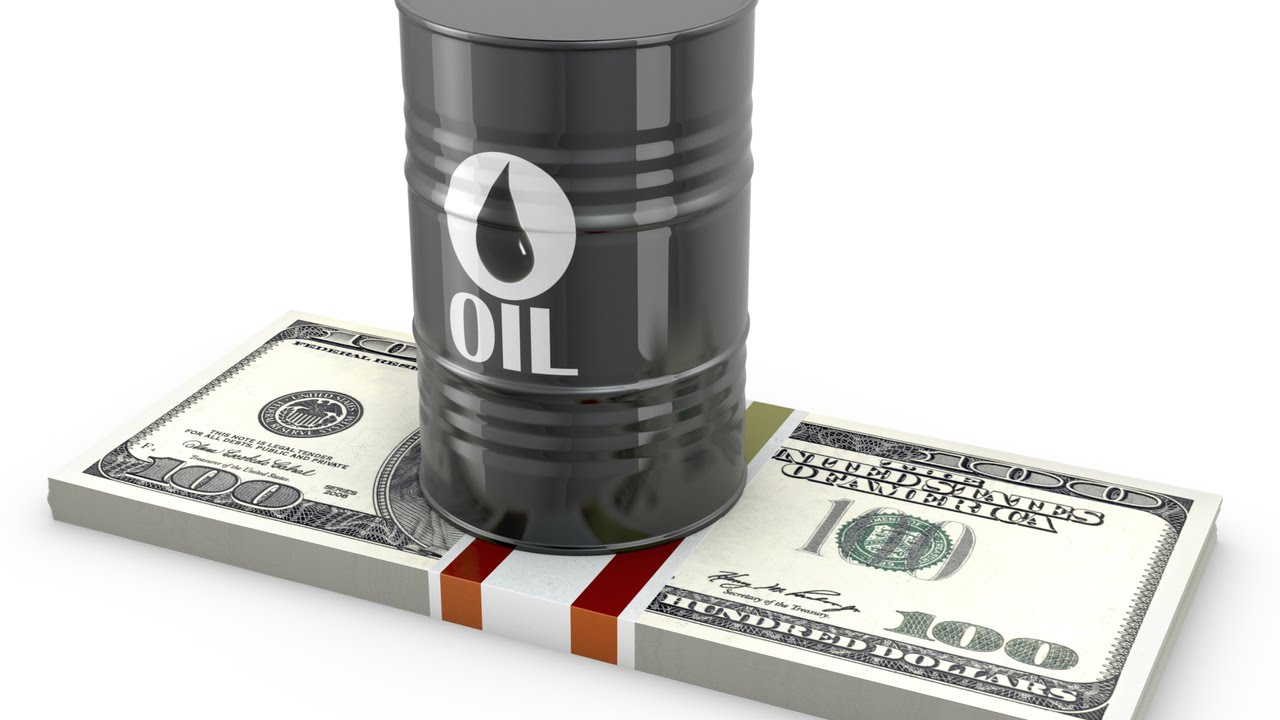 قیمت نفت همچنان در مرز ۵۷ دلار