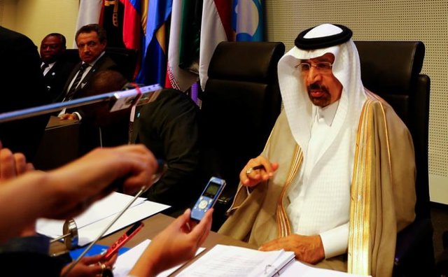 خوش‌بینی عربستان و روسیه نسبت به کاهش ذخایر نفت