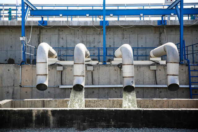 مجوز مجلس به دولت برای تامین مالی نوسازی شبکه آب و برق