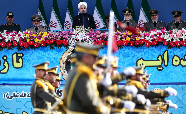 روحانی: نیروی دریایی، هوایی، زمینی و موشکی خود را تقویت می‌کنیم/ هیچ قدرتی قادر نیست ما را از راه ایستادگی و حقمان بازدارد