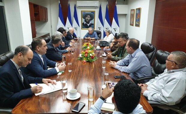 آن‌چه ظریف در دیدار با رئیس مجلس ملی نیکاراگوئه گفت