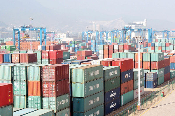 تاخیر در خروج کالاهای صادراتی سریع الافساد