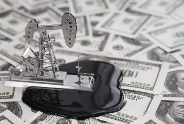 پیش‌بینی قیمت نفت ۱۰دلار کاهش یافت