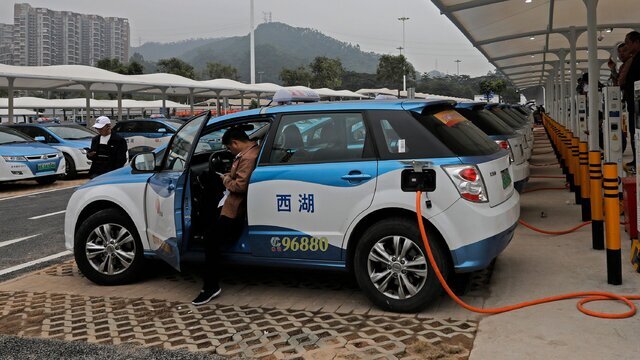 پیش بینی رکورد ۶ میلیونی فروش خودروهای برقی در چین