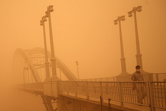 گرد و غبار اخیر خوزستان به 67برابر حد مجاز رسید