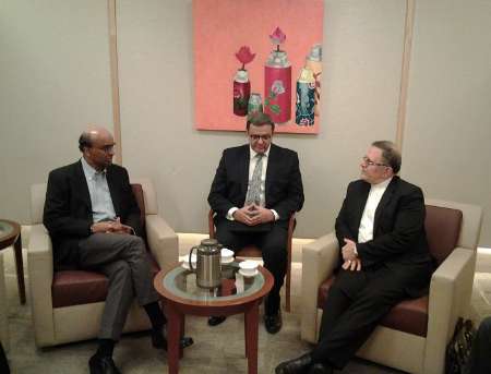 دیدار رئیس کل بانک مرکزی ایران با معاون نخست وزیر سنگاپور